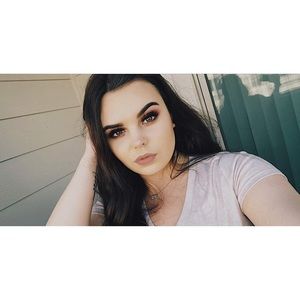 Meet your Posher, Treasure